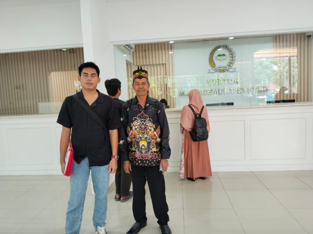WhatsApp Image 2025-06-19 at 18.44.24 (1)